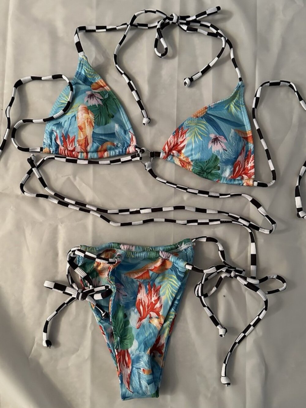 ZAFUL Floral Bikini Swimming Suit Swimsuit Women's Size 6 Colorful Checkerboard